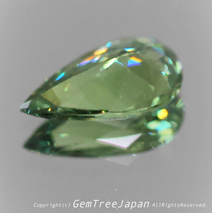 久しぶりに“1円スタート”の🙌GemTreeAuction🙌ゲオちゃん作品💎デマントイドガーネット0.425ct✨こちらはGemTree名物の“時短オークション”＆危険な2点同時終了❗️明日の12:34終了です⏰