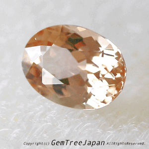 「シェリー＆シャンパン」カラーが煌く✨インペリアルトパーズ0.45ct💕お家時間を楽しく💕“ステイホームオークション”でご紹介です❗️