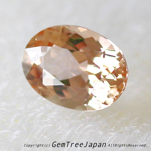 「シェリー＆シャンパン」カラーが煌く✨インペリアルトパーズ0.45ct💕お家時間を楽しく💕“ステイホームオークション”でご紹介です❗️