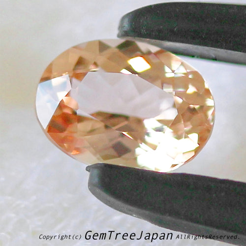 「シェリー＆シャンパン」カラーが煌く✨インペリアルトパーズ0.45ct💕お家時間を楽しく💕“ステイホームオークション”でご紹介です❗️