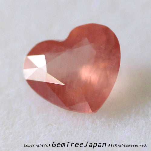 価値ある『ハート』カット❗️北海道産ロードクロサイト0.52ct