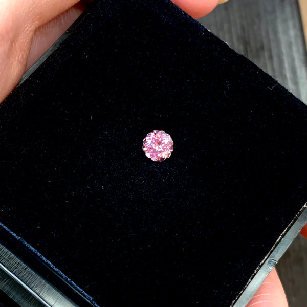 12/17Live配信商品💎🌳⚡️マラヤガーネット 0.739ct✨レイちゃん(枝野)作品💎
