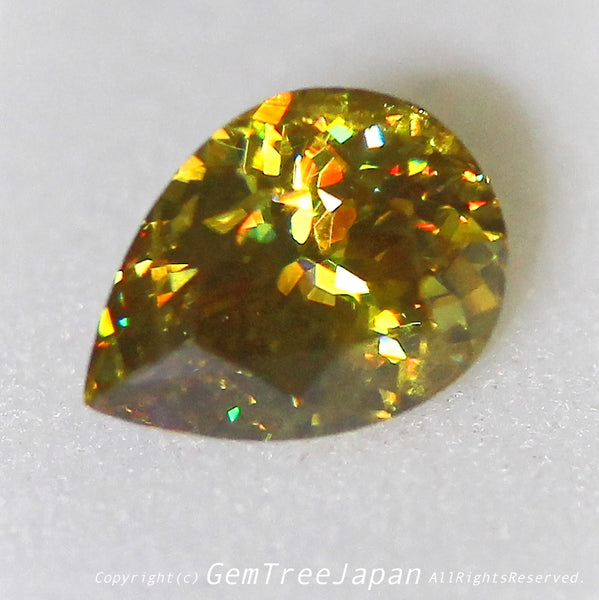 【ヤバい❗️シリーズ】チカチカファイヤー🔥マダガスカル産スフェーン0.82ct✨11/17夜Live配信商品⚡️ピアっちゃん作品💎