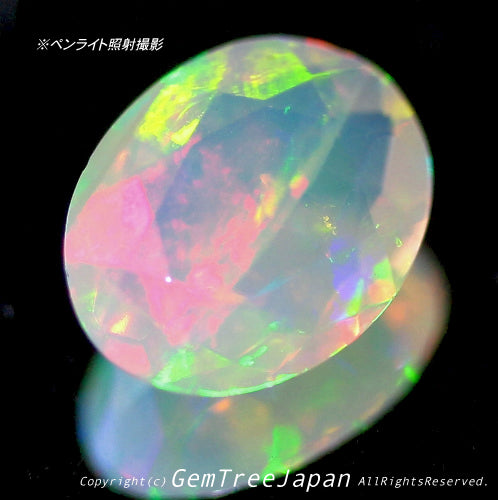 綺麗なフラッシュ遊色✨カット石のエチオピアオパール0.97ct