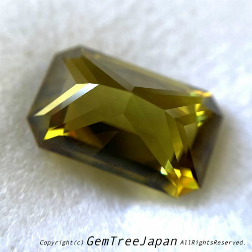 【“みどりの日”特別オークションその２】“こんなスフェーン見たことない”マダガスカルスフェーン1.51ct💎ゲオ先生作品