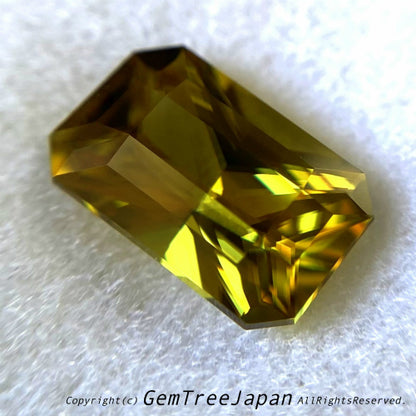 【“みどりの日”特別オークションその２】“こんなスフェーン見たことない”マダガスカルスフェーン1.51ct💎ゲオ先生作品