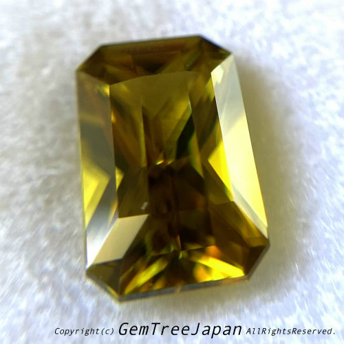 【“みどりの日”特別オークションその２】“こんなスフェーン見たことない”マダガスカルスフェーン1.51ct💎ゲオ先生作品