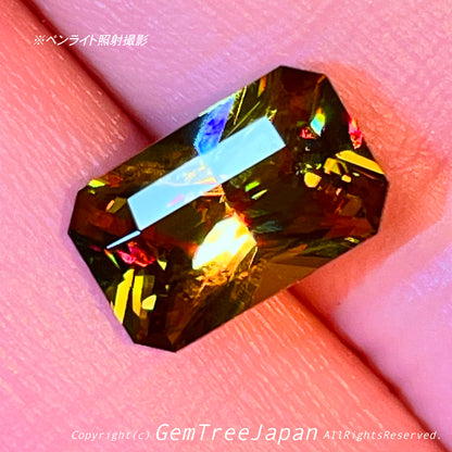 【“みどりの日”特別オークションその２】“こんなスフェーン見たことない”マダガスカルスフェーン1.51ct💎ゲオ先生作品