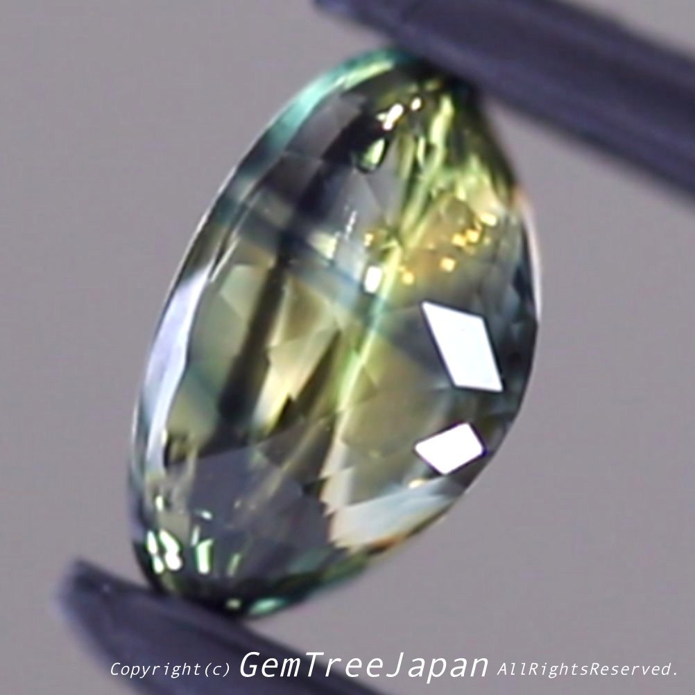 美色のまだら感がたまらない非加熱パーティーカラーサファイア1.840ct