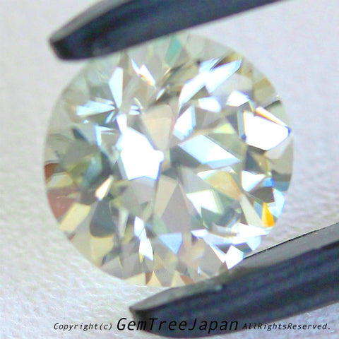 見事なカッティング＆見事な輝き✨ラウンドカットのホワイトジルコン2.00ct