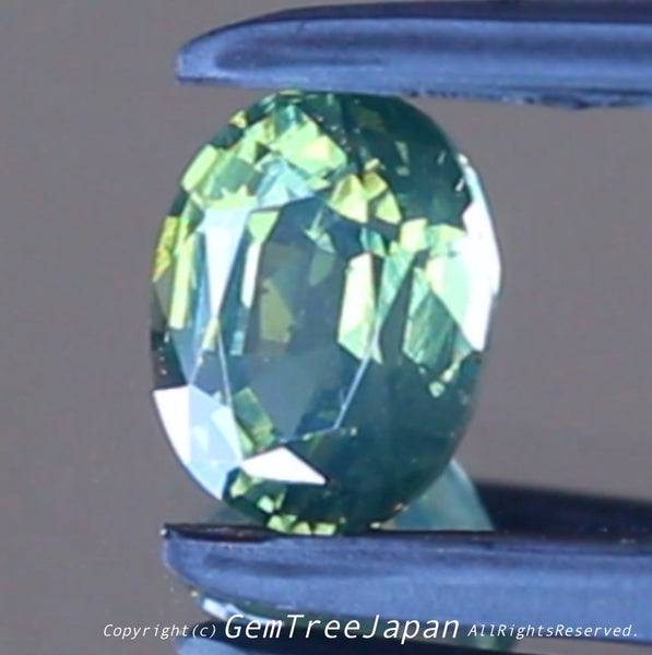 こちらは【大感謝祭20%OFF❗️】アディダス作👍神秘的な輝き✨グリーンジルコン2.512ct✨🌈