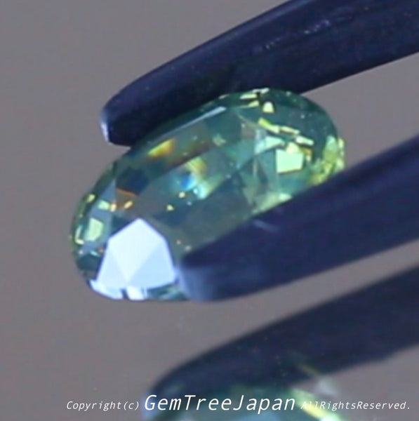 こちらは【大感謝祭20%OFF❗️】アディダス作👍神秘的な輝き✨グリーンジルコン2.512ct✨🌈