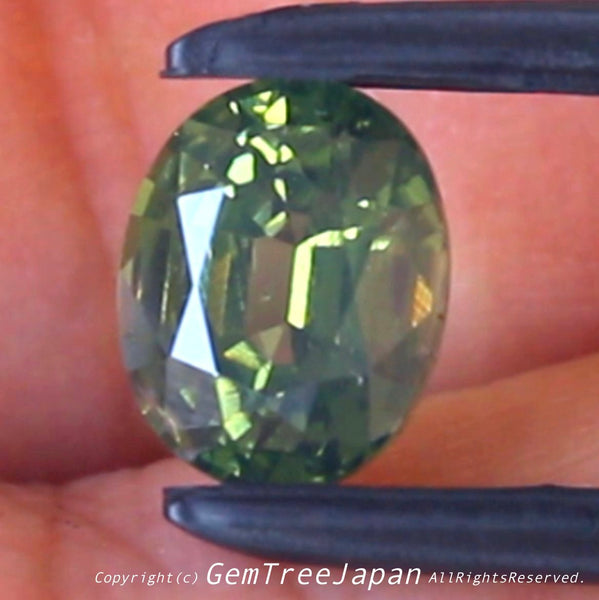 こちらは【大感謝祭20%OFF❗️】アディダス作👍神秘的な輝き✨グリーンジルコン2.512ct✨🌈