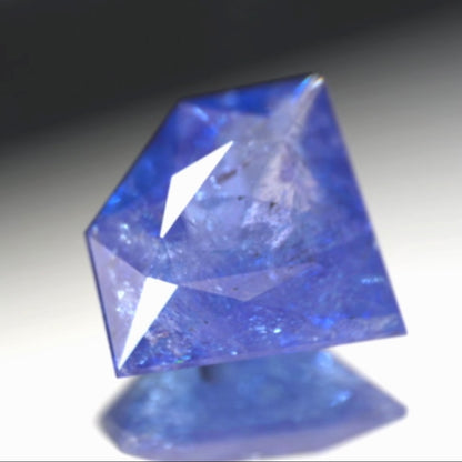 キレイじゃないけどメチャ可愛い💎宝石形タンザナイト6.56ct💎ピアッちゃん作品👍GTJ名物【HPオークション】こちらはクーポンはごめんなさい🙏