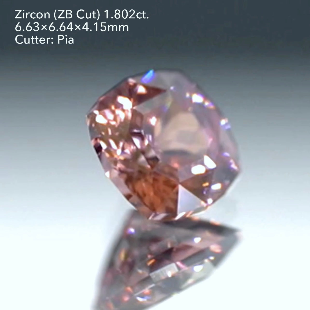 マラヤみたい❓オレンジィな大人のピンク💕ジルコン（ZB Cut）1.802ct