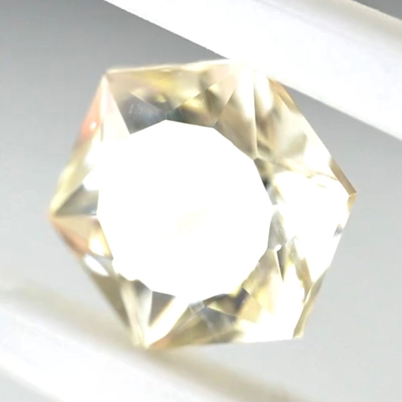 【💖GTCより特別出品💖】六花ラブラドライト 0.99ct✨師匠作品