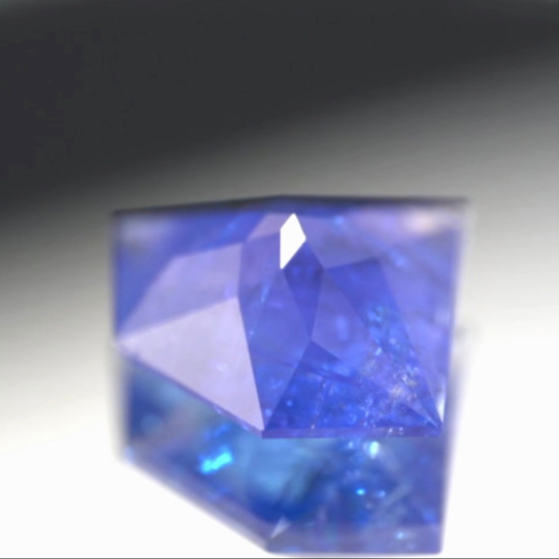 キレイじゃないけどメチャ可愛い💎宝石形タンザナイト6.56ct💎ピアッちゃん作品👍GTJ名物【HPオークション】こちらはクーポンはごめんなさい🙏