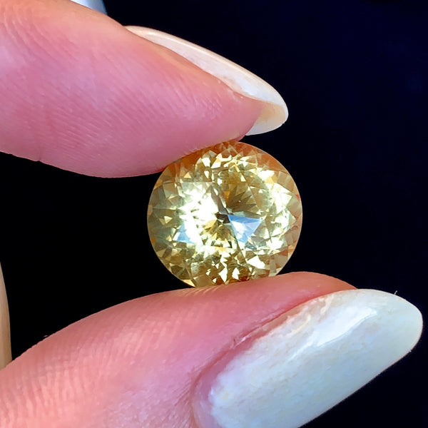 「きららカット」の新作❗️シトリン5.76ct✨11/16Live配信商品⚡️師匠作品💎✨