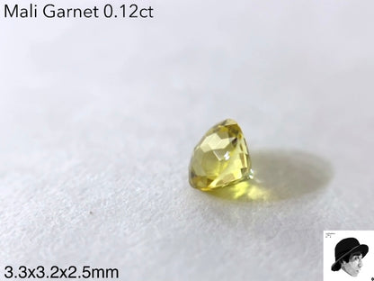 🍯世界に一つ❗️(今現在)『“虹”入りラウンドキューブスター』🌈マリガーネット0.12ct💎ゲオ先生作品✨GW特別価格❗️❗️【5/5YouTubeライブご紹介作品】