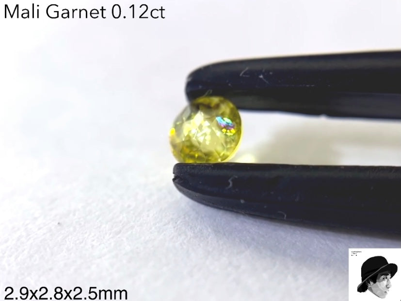 🍯世界に一つ❗️(今現在)『“虹”入りラウンドキューブスター』🌈マリガーネット0.12ct💎ゲオ先生作品✨GW特別価格❗️❗️【5/5YouTubeライブご紹介作品】