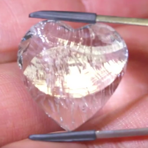 芸術作品「心の目」アクアマリン 26.480ct🤍👀ゲオちゃん作品✨12/8 Live配信商品💎🌳⚡️