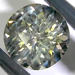 くららカットのラブラドライト1.59ct✨師匠作品❗️12/8 Live配信商品💎🌳⚡