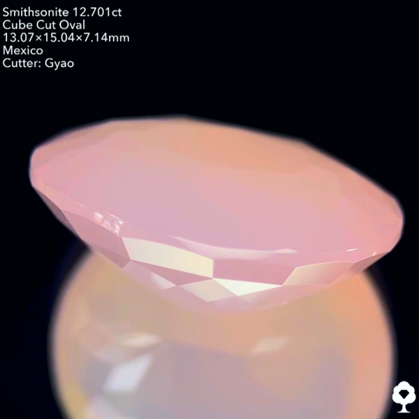 ふんわりピンクに施された変則キューブ★カット難易度ゲキ高★スミソナイト12.701ct ゲオちゃん作品