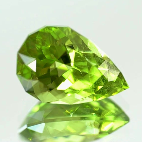 【交渉成立・専用ページ】ファンシーペアシェイプペリドット3.16ct💎レイちゃん作品
