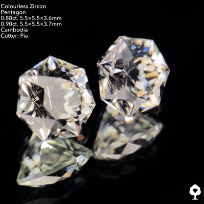 【SOLD OUT】カラーレスジルコンジルコン 0.78ct. / 0.85ct. 2個セット計1.63ct ピアッちゃん作品