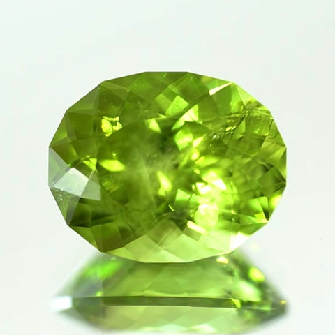 ファンシーオーバルペリドット3.60ct💎レイちゃん作品