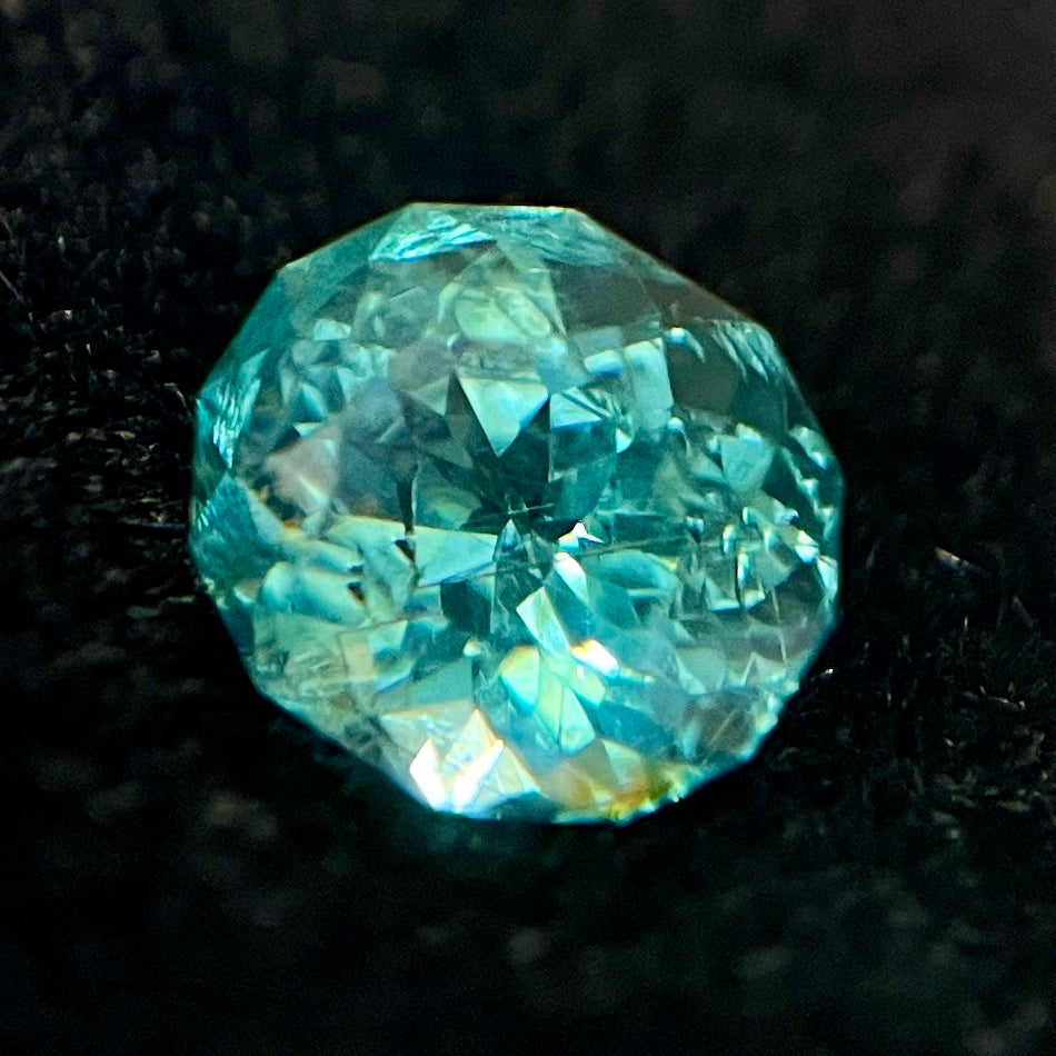 レインボーインクル入り🌈アパタイト0.63ct💙レイちゃん作品