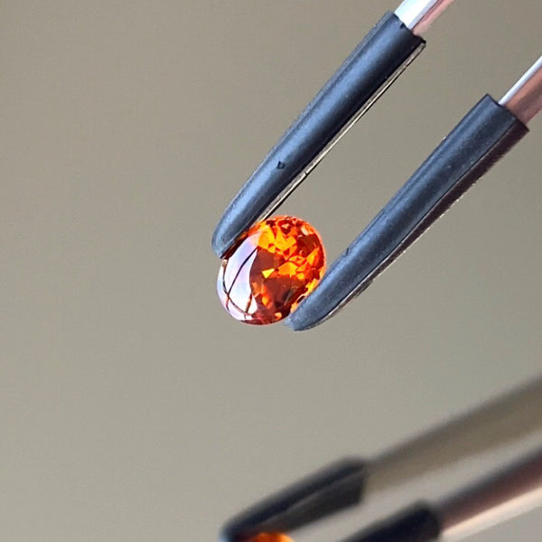新作★ツルツル・メラメラの燃えるオレンジバフトップ★スペサタイトガーネット0.53ct