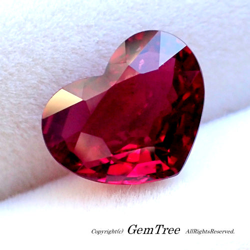 ぷっくりハートピジョンブラッドルビー2.02ct